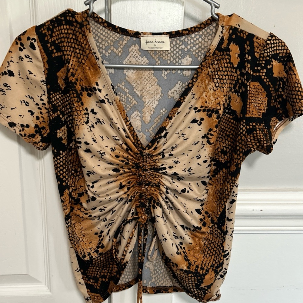 Vintage Free Kisses Top Women M Y2K Snakes Skin Rouged Tie Front Sexy Cropped